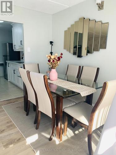 213 - 2 Glamorgan Avenue, Toronto, ON - Indoor Photo Showing Dining Room