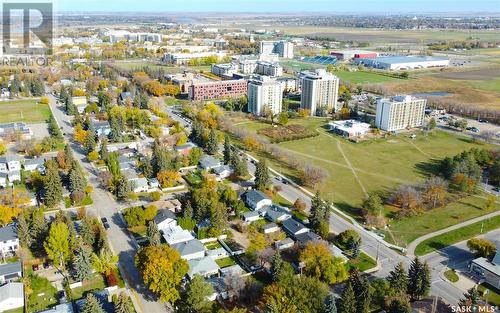 306/308 Cumberland Avenue S, Saskatoon, SK - Outdoor With View