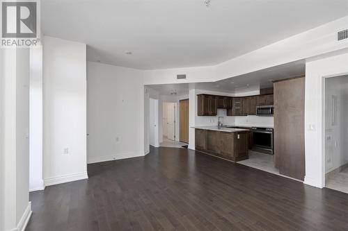 969 Queen St E # 403, Sault Ste. Marie, ON - Indoor Photo Showing Kitchen