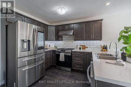 25 Maryann Lane, Asphodel-Norwood (Norwood), ON - Indoor Photo Showing Kitchen With Double Sink With Upgraded Kitchen