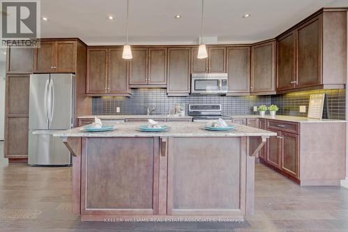 201 - 223 Erb Street W, Waterloo, ON - Indoor Photo Showing Kitchen With Upgraded Kitchen