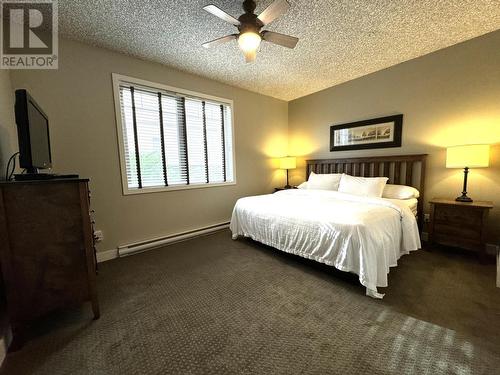 400 Bighorn Boulevard Unit# 416A, Radium Hot Springs, BC - Indoor Photo Showing Bedroom