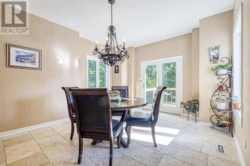 9 Chantilly Crescent, Richmond Hill, ON - Indoor Photo Showing Dining Room