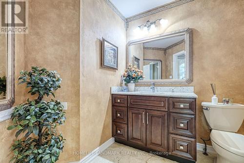 9 Chantilly Crescent, Richmond Hill, ON - Indoor Photo Showing Bathroom