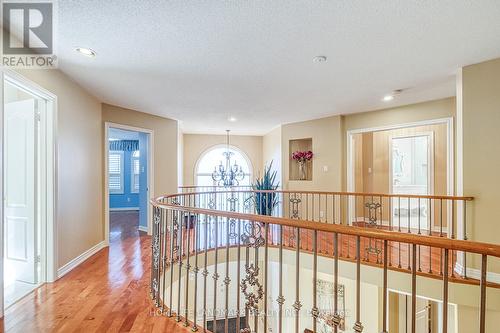 9 Chantilly Crescent, Richmond Hill, ON - Indoor Photo Showing Other Room