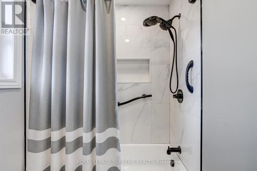 1468 Goldmar Drive, Mississauga, ON - Indoor Photo Showing Bathroom