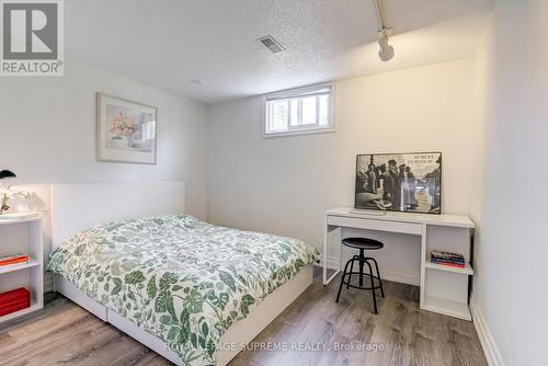 1468 Goldmar Drive, Mississauga, ON - Indoor Photo Showing Bedroom