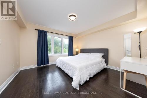 30 Ingleside Street, Vaughan, ON - Indoor Photo Showing Bedroom