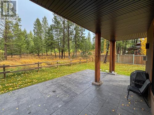 880 Lakeview Drive Drive Unit# 109, Windermere, BC - Outdoor With Deck Patio Veranda