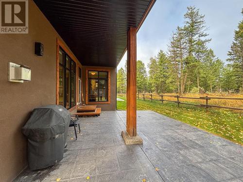 880 Lakeview Drive Drive Unit# 109, Windermere, BC - Outdoor With Exterior