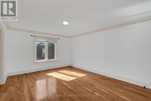 35 Yorkdale Crescent, Toronto, ON - Indoor Photo Showing Other Room