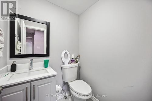 47 Woolenscote Circle, Toronto, ON - Indoor Photo Showing Bathroom