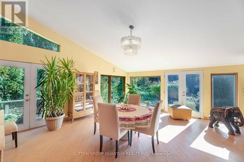 18285 The Gore Road, Caledon, ON - Indoor Photo Showing Dining Room