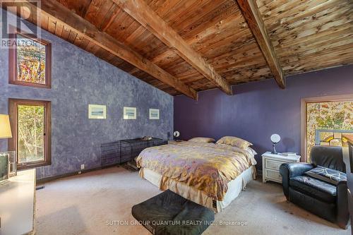 18285 The Gore Road, Caledon, ON - Indoor Photo Showing Bedroom