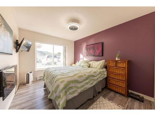 34-807 Railway Ave, Ashcroft, BC - Indoor Photo Showing Bedroom