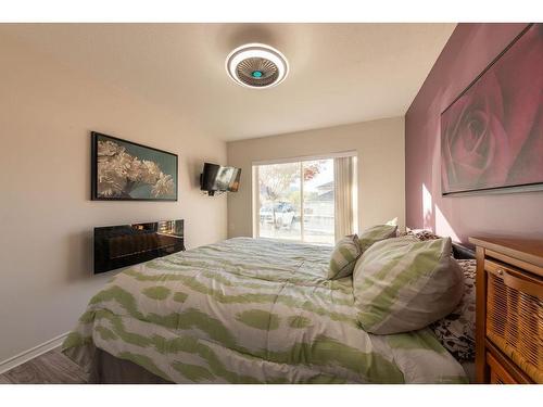 34-807 Railway Ave, Ashcroft, BC - Indoor Photo Showing Bedroom