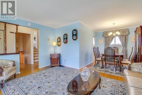 22 Bimini Crescent, Toronto, ON - Indoor Photo Showing Living Room