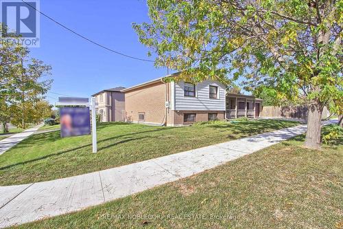 22 Bimini Crescent, Toronto, ON - Outdoor