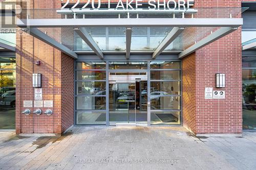 1807 - 2220 Lake Shore Boulevard W, Toronto, ON - Outdoor With Balcony With Exterior