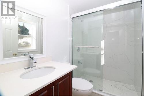 436 Adelaide Street, Espanola, ON - Indoor Photo Showing Bathroom