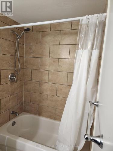 38 Gilmour Drive, Ajax, ON - Indoor Photo Showing Bathroom