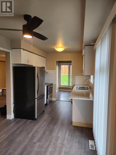 38 Gilmour Drive, Ajax, ON - Indoor Photo Showing Kitchen With Double Sink