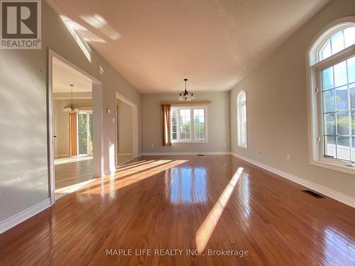 58 Heritage Hollow Estate Street, Richmond Hill, ON - Indoor Photo Showing Other Room