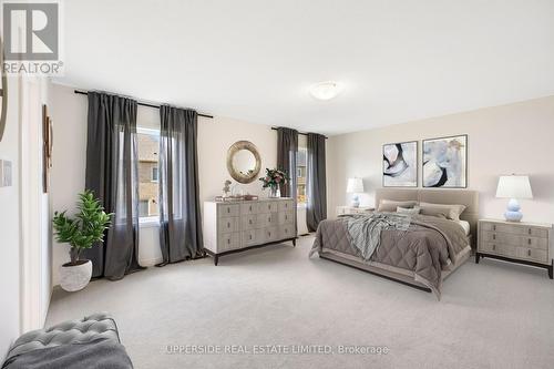 25 Shepherd Drive, Barrie, ON - Indoor Photo Showing Bedroom