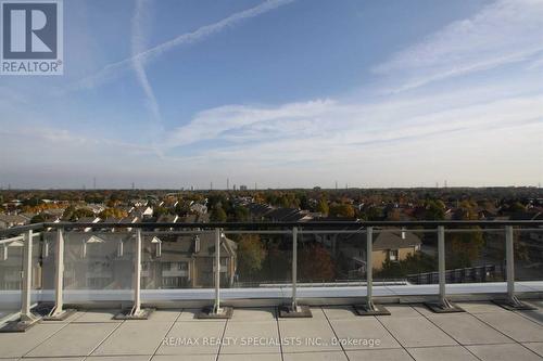 604 - 2560 Eglinton Avenue W, Mississauga, ON - Outdoor With View