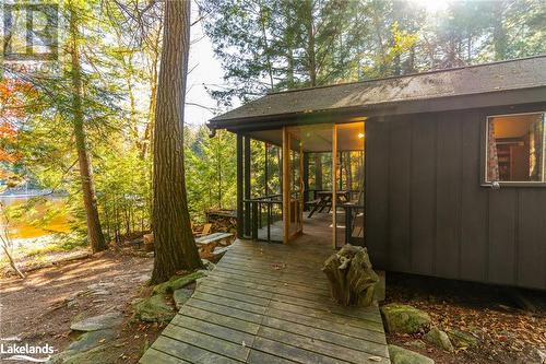 1017 Palace Drive, Haliburton, ON - Outdoor With Deck Patio Veranda