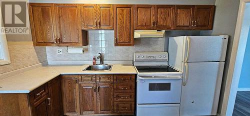 287 Second Lin E, Sault Ste. Marie, ON - Indoor Photo Showing Kitchen