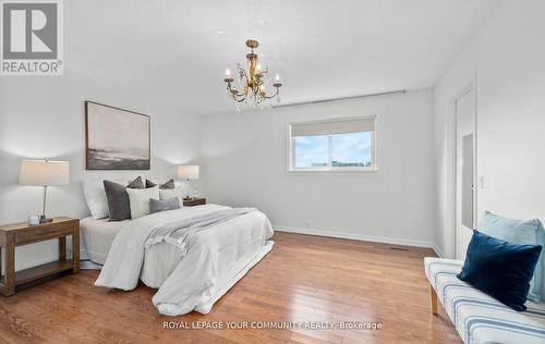 32 Mercer Crescent, Markham, ON - Indoor Photo Showing Bedroom