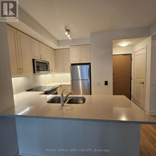 709 - 4955 Yonge Street, Toronto, ON - Indoor Photo Showing Kitchen With Stainless Steel Kitchen With Double Sink