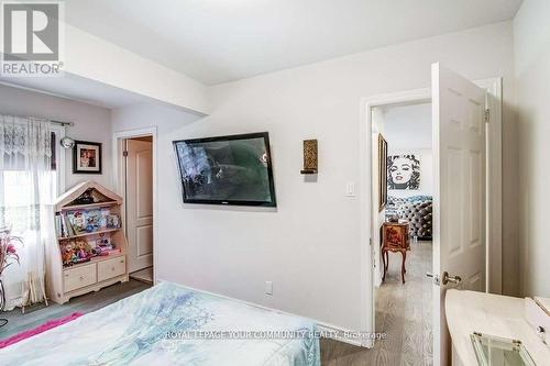 768 Grace Street, Newmarket, ON - Indoor Photo Showing Bedroom