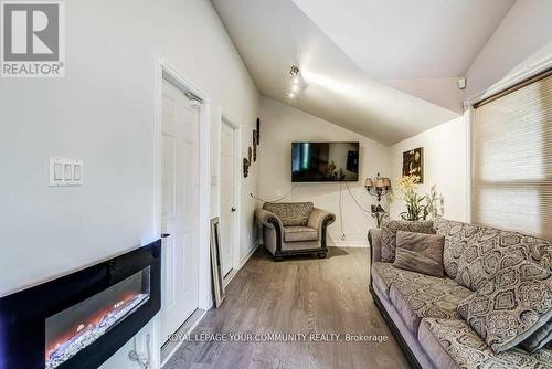 768 Grace Street, Newmarket, ON - Indoor Photo Showing Living Room With Fireplace