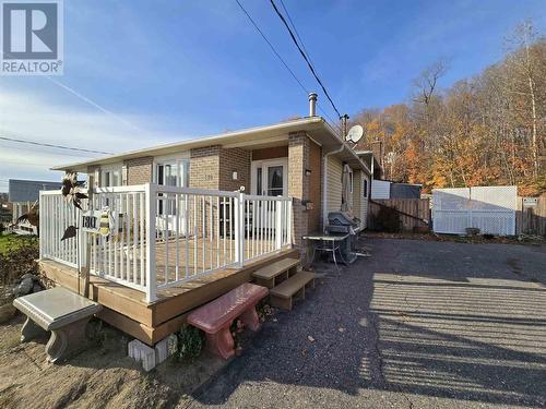 180B Ottawa Ave, Elliot Lake, ON - Outdoor With Deck Patio Veranda With Exterior