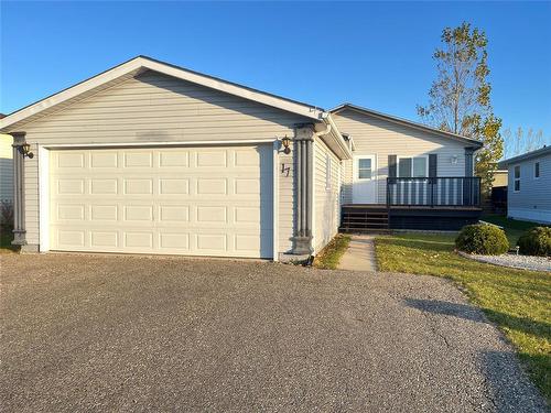 17 Eagle Way, Brandon, MB - Outdoor With Deck Patio Veranda