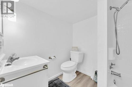 182 Henry Street, Stirling, ON - Indoor Photo Showing Bathroom