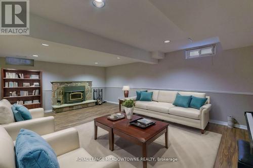 4320 Shelby Crescent, Mississauga, ON - Indoor Photo Showing Living Room With Fireplace