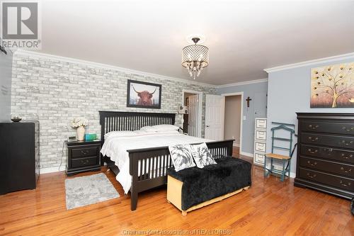 51 Pine Drive, Wallaceburg, ON - Indoor Photo Showing Bedroom