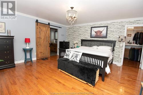 51 Pine Drive, Wallaceburg, ON - Indoor Photo Showing Bedroom