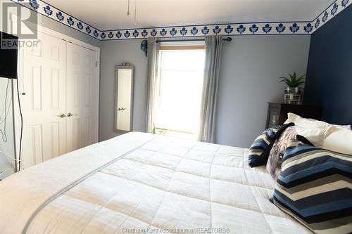 51 Pine Drive, Wallaceburg, ON - Indoor Photo Showing Bedroom