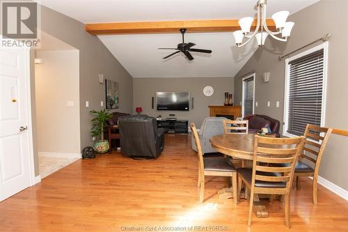 51 Pine Drive, Wallaceburg, ON - Indoor Photo Showing Dining Room