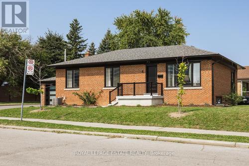 4 Dulverton Road, Toronto, ON - Outdoor