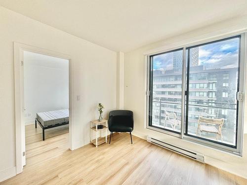 Living room - 1606-1124 Rue De Bleury, Montréal (Ville-Marie), QC - Indoor Photo Showing Other Room