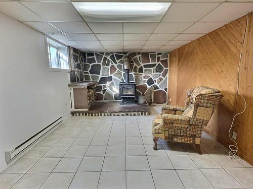 Family room - 12 Rue Lavallée, Lorrainville, QC - Indoor Photo Showing Other Room