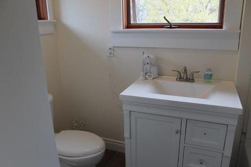 625 Dog Lake Road, Thunder Bay, ON - Indoor Photo Showing Bathroom