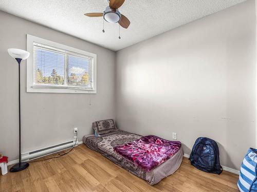 71-1605 Summit Drive, Kamloops, BC - Indoor Photo Showing Bedroom