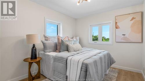 566 Texas, Amherstburg, ON - Indoor Photo Showing Bedroom