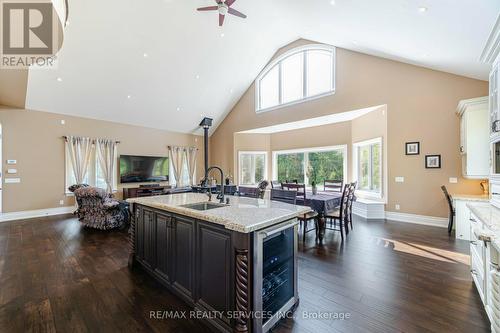 18873 Heart Lake Road, Caledon, ON - Indoor